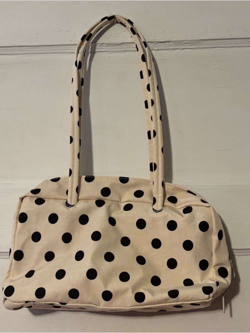 Baggu Bowler Bag cream with black polka dots NWOT - Picture 2 of 4